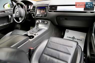 Внедорожник / Кроссовер Volkswagen Touareg 2016 в 