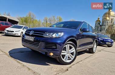 Позашляховик / Кросовер Volkswagen Touareg 2014 в Дніпрі