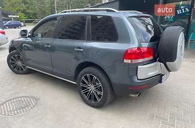 Позашляховик / Кросовер Volkswagen Touareg 2006 в 