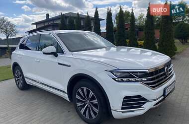 Внедорожник / Кроссовер Volkswagen Touareg 2018 в Луцке