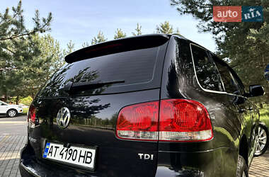 Позашляховик / Кросовер Volkswagen Touareg 2007 в 