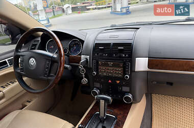 Внедорожник / Кроссовер Volkswagen Touareg 2007 в 