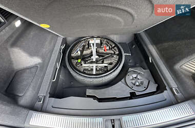Внедорожник / Кроссовер Volkswagen Touareg 2024 в 
