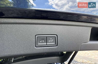 Внедорожник / Кроссовер Volkswagen Touareg 2024 в 