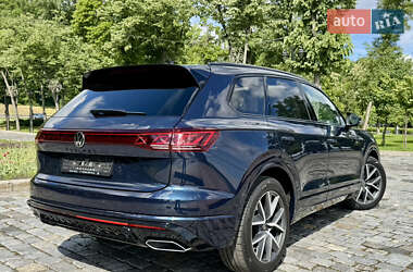Внедорожник / Кроссовер Volkswagen Touareg 2024 в 
