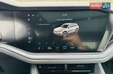 Внедорожник / Кроссовер Volkswagen Touareg 2024 в 