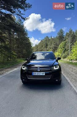 Внедорожник / Кроссовер Volkswagen Touareg 2010 в Нетешине