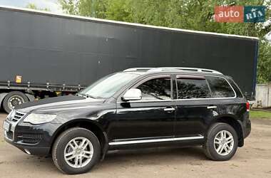 Внедорожник / Кроссовер Volkswagen Touareg 2008 в Киеве