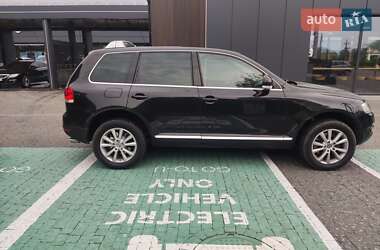 Внедорожник / Кроссовер Volkswagen Touareg 2005 в 