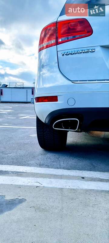 Внедорожник / Кроссовер Volkswagen Touareg 2013 в Киеве фото 11 Внедорожник / Кроссовер Volkswagen Touareg 2013 в Киеве