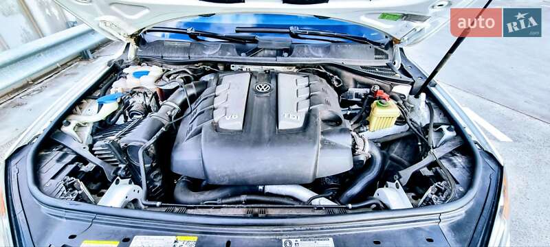 Внедорожник / Кроссовер Volkswagen Touareg 2013 в Киеве фото 41 Внедорожник / Кроссовер Volkswagen Touareg 2013 в Киеве