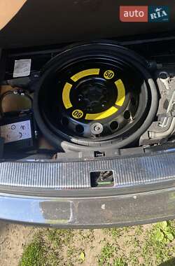Внедорожник / Кроссовер Volkswagen Touareg 2009 в 