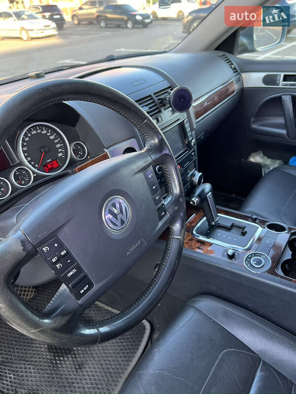 Внедорожник / Кроссовер Volkswagen Touareg 2008 в Одессе