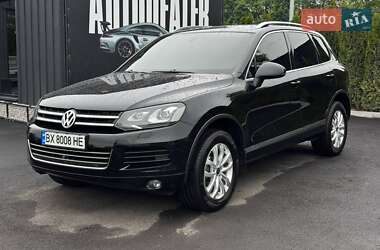 Внедорожник / Кроссовер Volkswagen Touareg 2011 в Каменец-Подольском