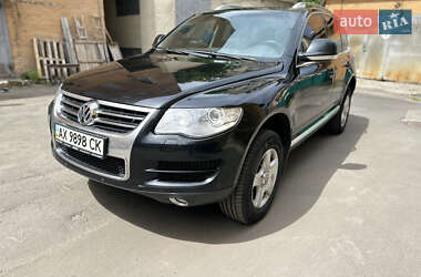 Внедорожник / Кроссовер Volkswagen Touareg 2008 в Киеве