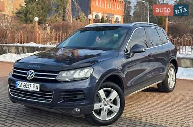 Внедорожник / Кроссовер Volkswagen Touareg 2010 в 