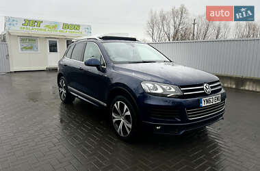 Внедорожник / Кроссовер Volkswagen Touareg 2013 в Черновцах