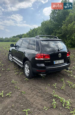 Позашляховик / Кросовер Volkswagen Touareg 2005 в 