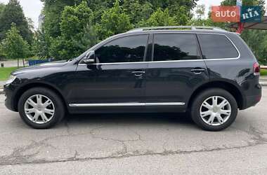 Позашляховик / Кросовер Volkswagen Touareg 2008 в 