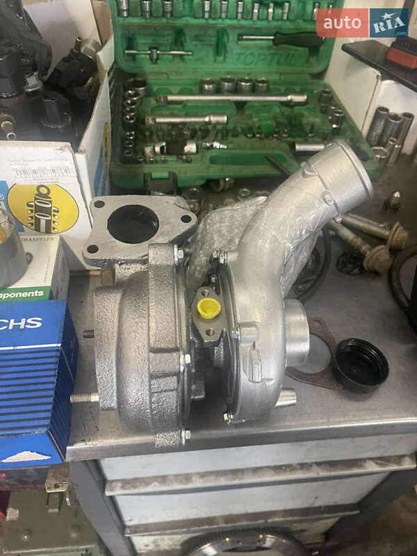 Внедорожник / Кроссовер Volkswagen Touareg 2010 в Виннице