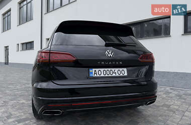 Внедорожник / Кроссовер Volkswagen Touareg 2022 в 