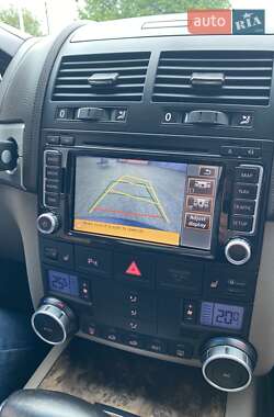 Внедорожник / Кроссовер Volkswagen Touareg 2009 в 
