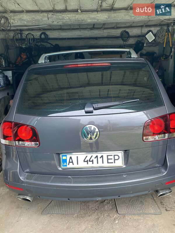 Внедорожник / Кроссовер Volkswagen Touareg 2009 в Фастове