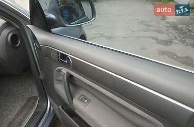 Внедорожник / Кроссовер Volkswagen Touareg 2007 в 