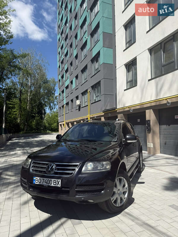 Позашляховик / Кросовер Volkswagen Touareg 2006 в 