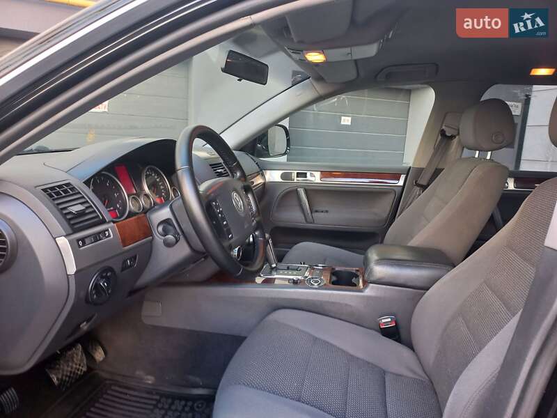 Внедорожник / Кроссовер Volkswagen Touareg 2008 в Ивано-Франковске