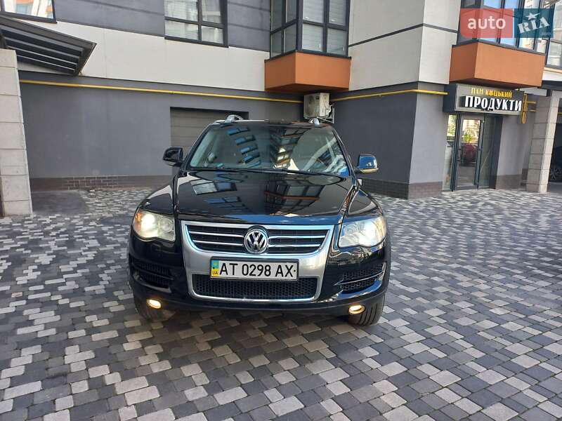 Внедорожник / Кроссовер Volkswagen Touareg 2008 в Ивано-Франковске