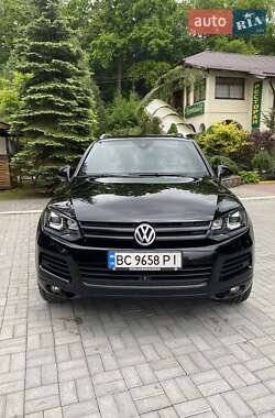 Позашляховик / Кросовер Volkswagen Touareg 2014 в Дрогобичі