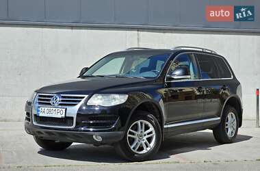 Внедорожник / Кроссовер Volkswagen Touareg 2009 в Киеве