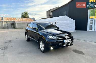 Внедорожник / Кроссовер Volkswagen Touareg 2012 в Нежине
