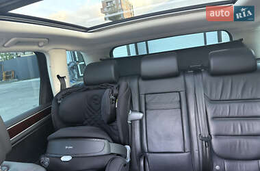Позашляховик / Кросовер Volkswagen Touareg 2015 в 