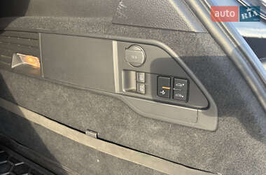 Позашляховик / Кросовер Volkswagen Touareg 2015 в 