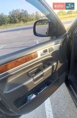 Позашляховик / Кросовер Volkswagen Touareg 2007 в 