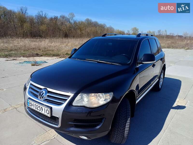 Внедорожник / Кроссовер Volkswagen Touareg 2007 в Нежине