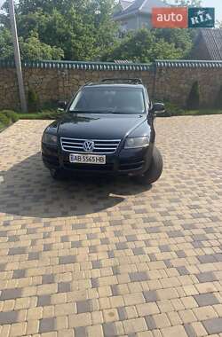Внедорожник / Кроссовер Volkswagen Touareg 2005 в Могилев-Подольске