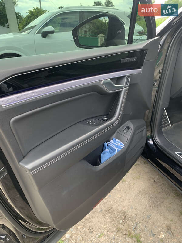 Внедорожник / Кроссовер Volkswagen Touareg 2021 в Белой Церкви