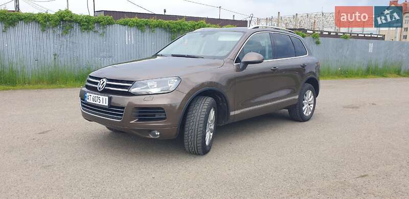 Внедорожник / Кроссовер Volkswagen Touareg 2013 в Коломые