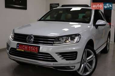 Позашляховик / Кросовер Volkswagen Touareg 2017 в Дрогобичі