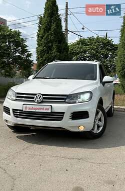 Позашляховик / Кросовер Volkswagen Touareg 2012 в Сумах