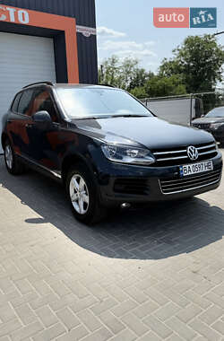 Позашляховик / Кросовер Volkswagen Touareg 2010 в Кропивницькому