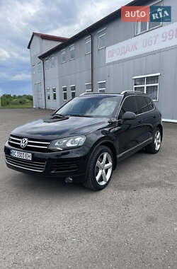 Позашляховик / Кросовер Volkswagen Touareg 2012 в Львові
