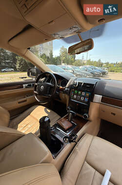 Позашляховик / Кросовер Volkswagen Touareg 2007 в 