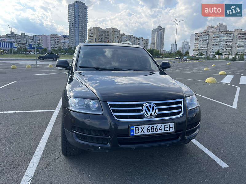 Позашляховик / Кросовер Volkswagen Touareg 2006 в 