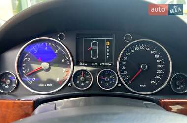 Внедорожник / Кроссовер Volkswagen Touareg 2006 в 