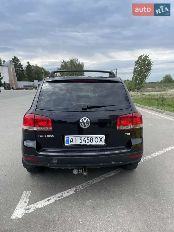Позашляховик / Кросовер Volkswagen Touareg 2006 в Києві