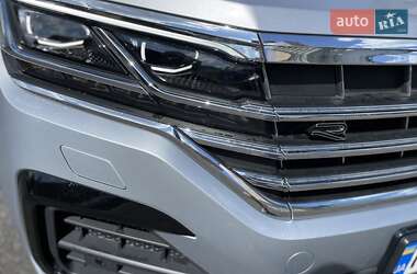 Внедорожник / Кроссовер Volkswagen Touareg 2022 в 